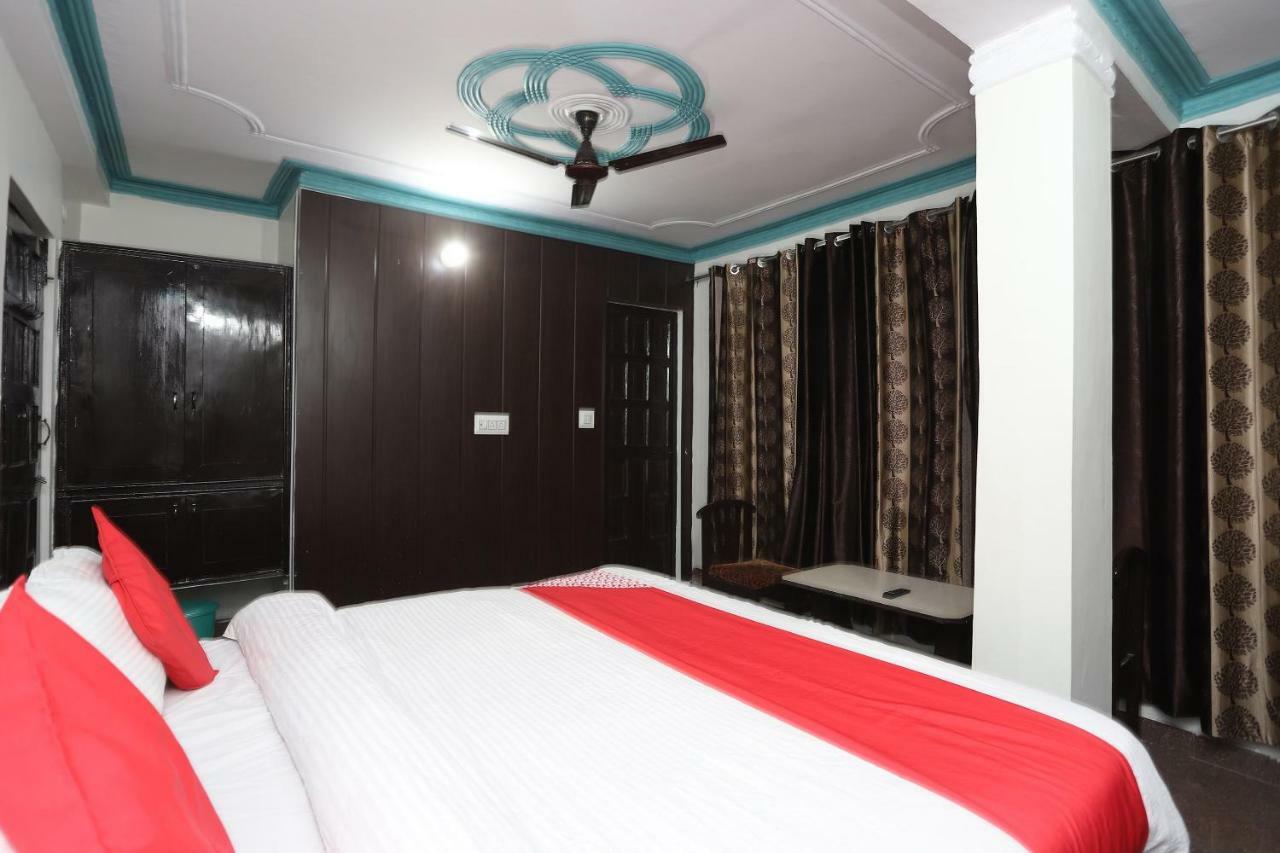 Oyo 43694 Hotel Hillson Pauri Exterior foto