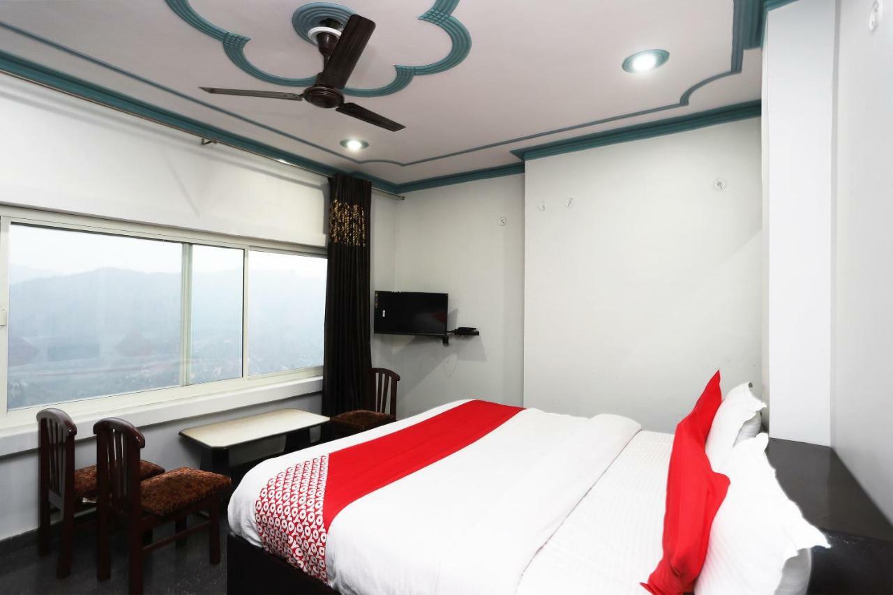 Oyo 43694 Hotel Hillson Pauri Exterior foto